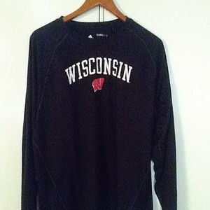 Wisconsin Badgers longsleeve shirt